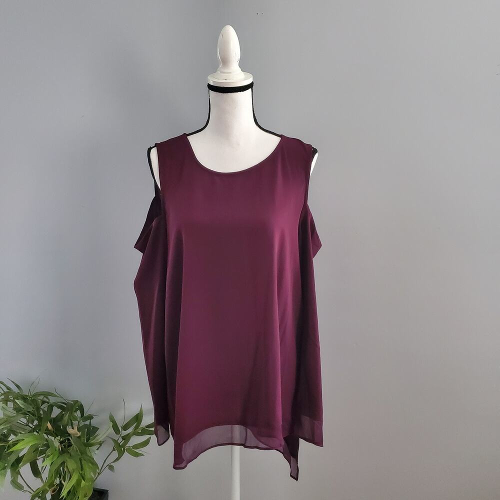 Simply Vera Vera Wang Purple Cold Shoulder Sheer Tiered Top L